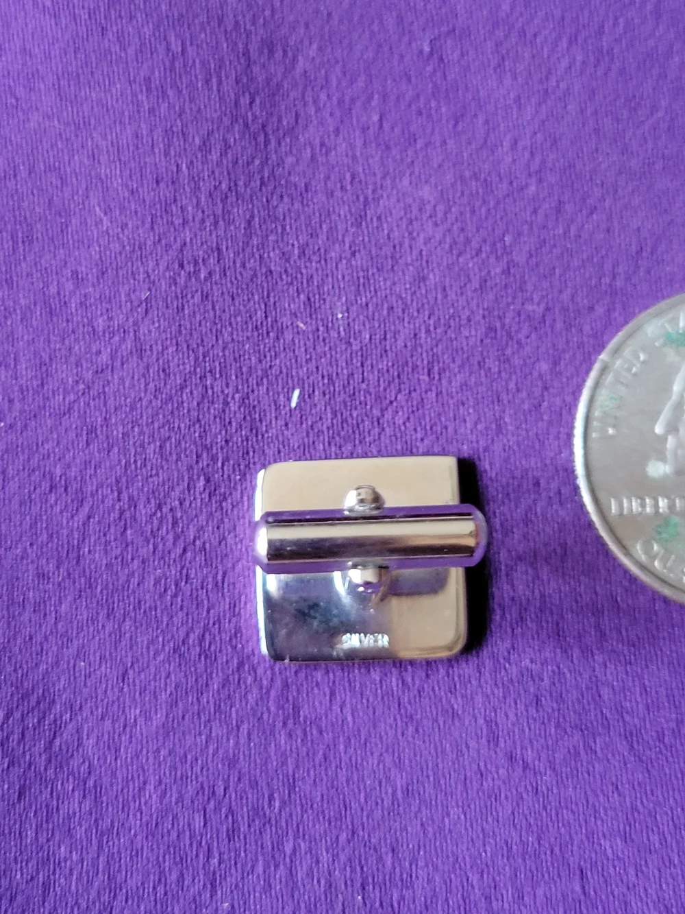 N/A single cufflinks